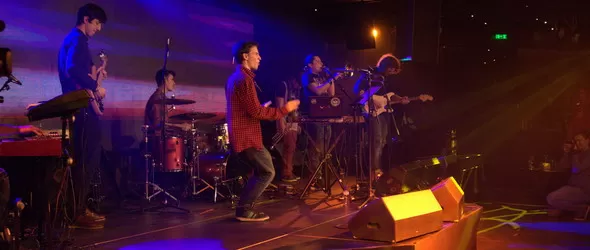 Бразобразие 2015 стартира стилно снощи: Musicology!