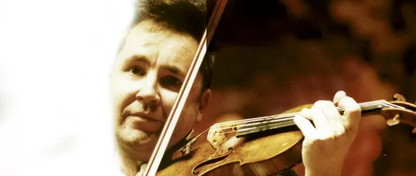 Кой спечели пропуск за Nigel Kennedy свири Jimi Hendrix