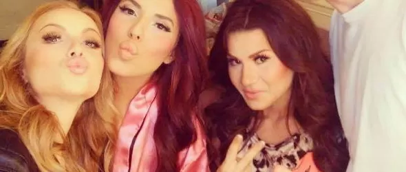 Карамел с дебютен сингъл