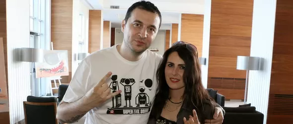 Within Temptation и Paradise Lost в едър план по Фрактура