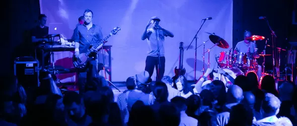 NightLive с Hidden Оrchestra и Sofa Surfers