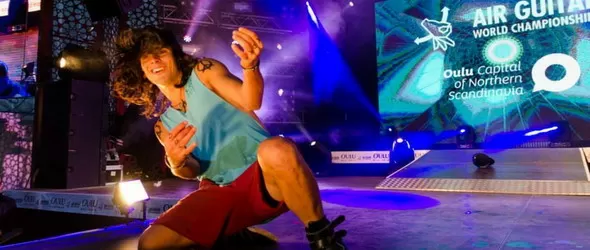 Българин на Световния финал по Въздушна китара във Финландия