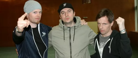 Powerwolf и Lamb Оf God в едър план по Фрактура