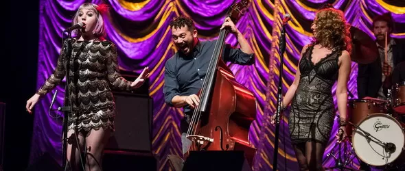 Postmodern Jukebox борят алергии преди концерта си в София