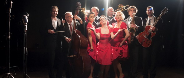 Суинг в юнска нощ със Sentimental Swingers