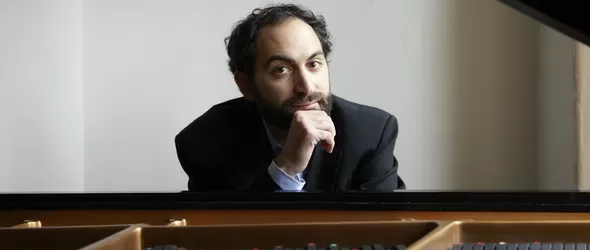 Aларма Пънк Джаз представя Амир Косроупур