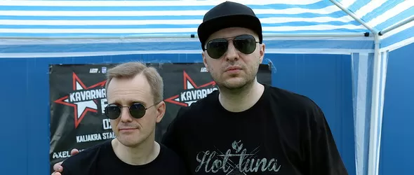 Enter Shikari, Therion и Powerwolf в едър план по Фрактура