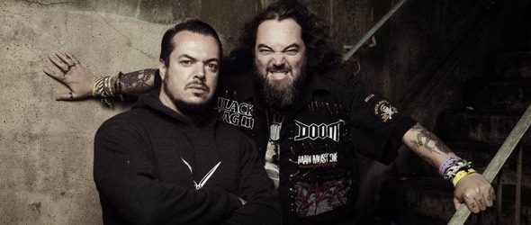 Макс и Игор Кавалера с култовата тава Roots на Сепултура в София