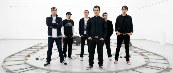 Остава свирят довечера в Ялта