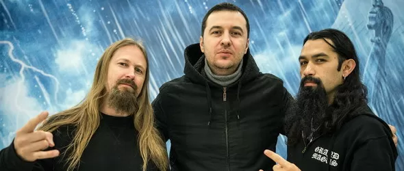 Викингите Amon Amarth в студиото на Фрактура