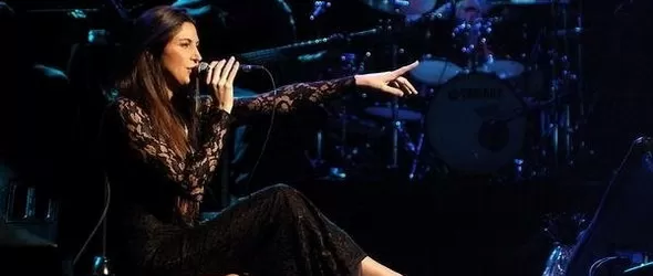 Bossa Romantica: Ив Мендес със собствен бенд за първи път у нас