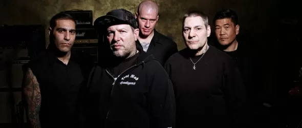 Без деца на концерта на Agnostic Front