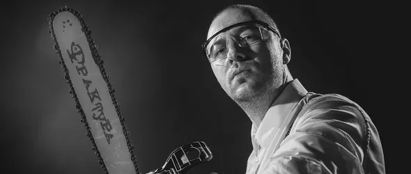 19 години аудио-визуална Фрактура в ефира