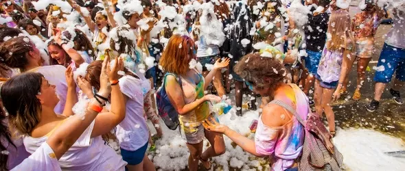 Фестивалът на цветовете се завръща