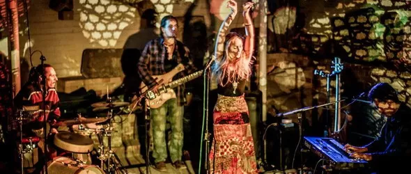 Meszecsinka и Миленита – нежна дивост в Sofia Live Club