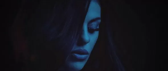 Михаела Филева представя новия си сингъл Последни думи