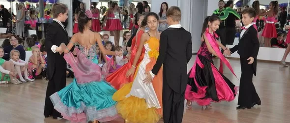 Изящни танци и благотворителност в новия спектакъл Ах, този танц!