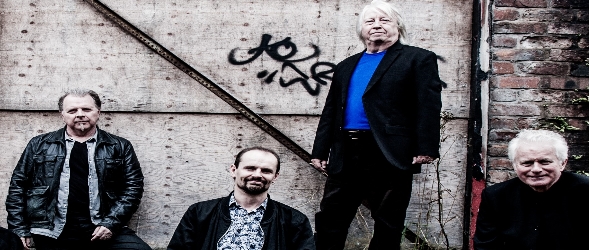 Блус легендите Norman Beaker Band леят магия в Sofia Live Club