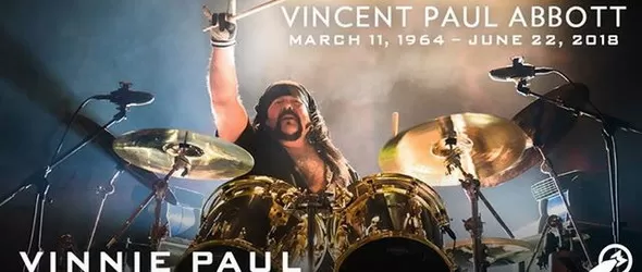 Погребват Вини Пол