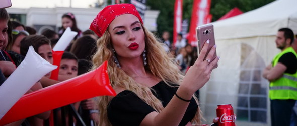 40 фена ще се срещнат лично с участниците в Coca-Cola The Voice
