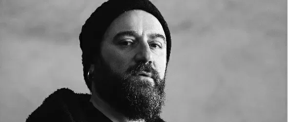Димо от P.I.F. с лична изповед в театър Азарян