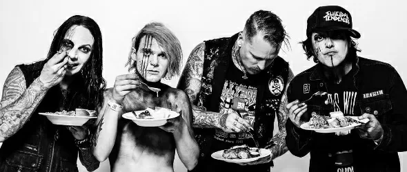 Индъстриъл в хардкор мрака с Combichrist: One Fire