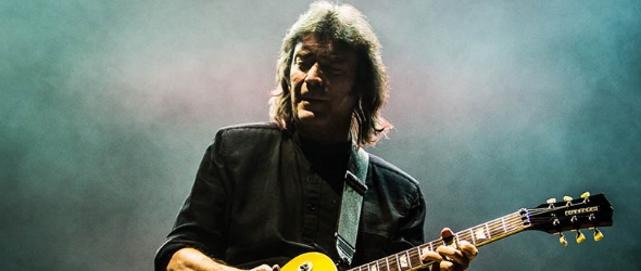 Местят концерта на Steve Hackett в клуб Music Jam
