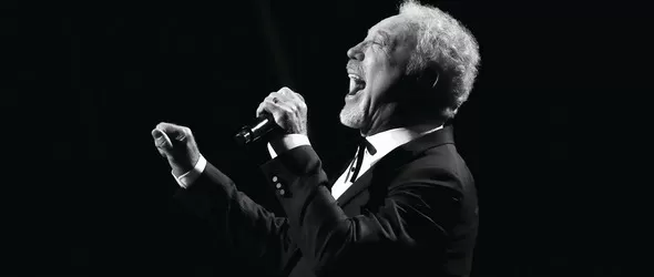 Преместиха концерта на Tom Jones в пловдивската зала Сила