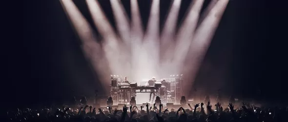 The Chemical Brothers с най-великото лайв денс шоу днес в София