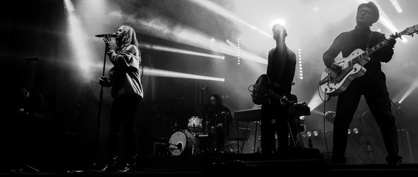 Полет към звездите с Hooverphonic