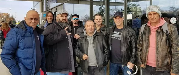 Супергрупата ЕКС закрива подобаващо годината с паметен концерт