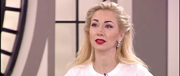 Нети с шокираща новина: Осиновена съм!