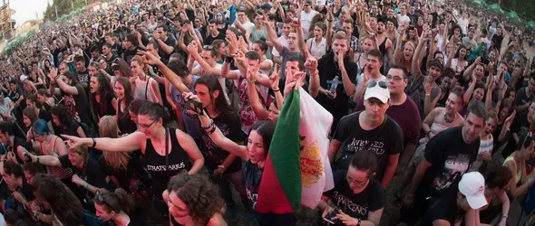 И Hills Of Rock отложен за 2021 година