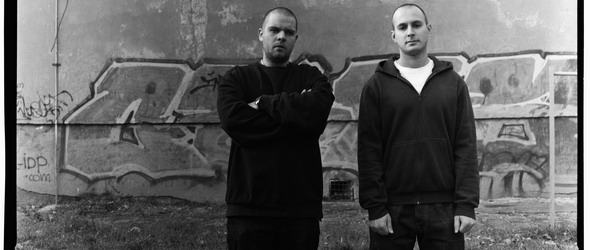 Жлъч и Гена герои на поредицата Best Kept Secret