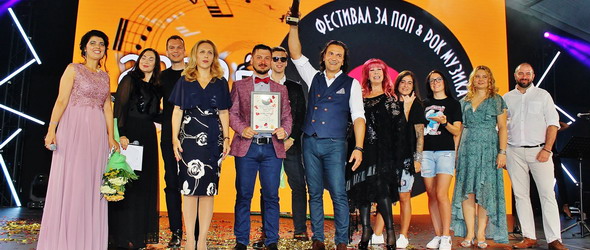 Ангел в нощта надви конкуренцията във феста за поп и рок София