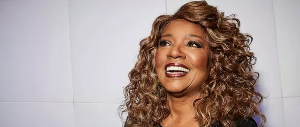 Вечната Глория Гейнър на Таймс Скуеър в новогодишната нощ