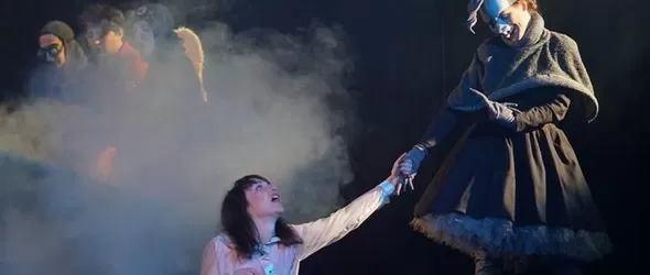 Тя. Палечка