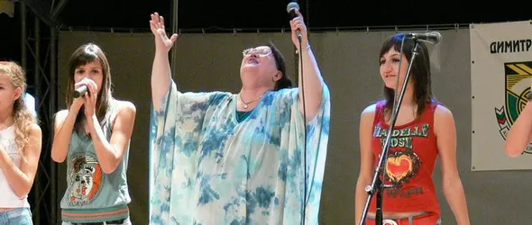 Почина голямата Ваня Костова