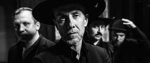 Скандалният Marilyn Manson фронтално по Фрактура