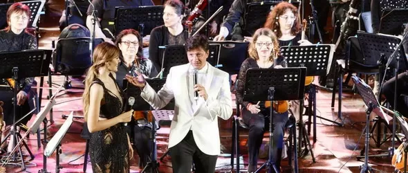 Най-големите хитове на Михаела Филева със симфоничен оркестър