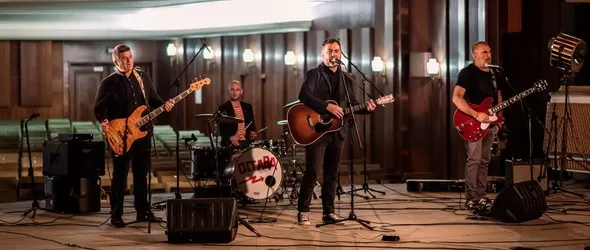 Остава представя с концерт ново видео