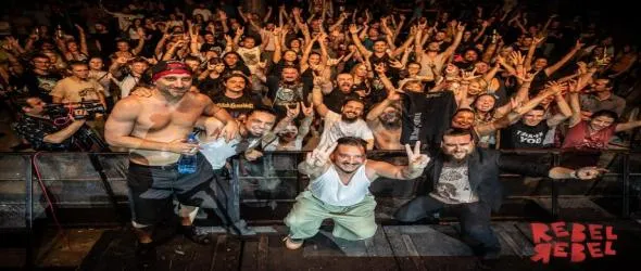 Бунт по време на празници - "Rebel God" e неколедният сингъл на Me And My Devil