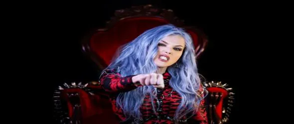 Alissa White-Gluz (Arch Enemy) и Hammerfall акценти на "Фрактура"