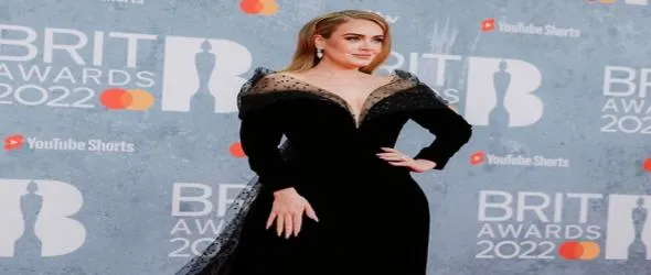 Адел триумфира в три от основните категории на церемонията по раздаване на BRIT Awards