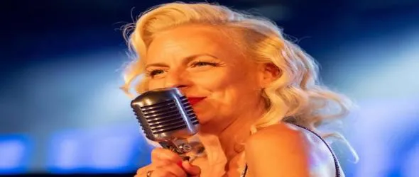 SWING to PEACE. Да се върнем към МИРА, този в нас и този около нас! Вера Шандел със звезден бенд в Sofia Live Club