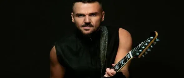 Графа с клубни концерти в Лондон, Варна, София и Шумен този месец, обяви и лятно турне с акустична програма