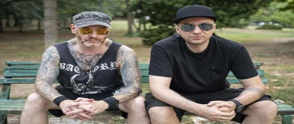 Alan Averill (Primordial) и Gojira в едър план по "Фрактура"