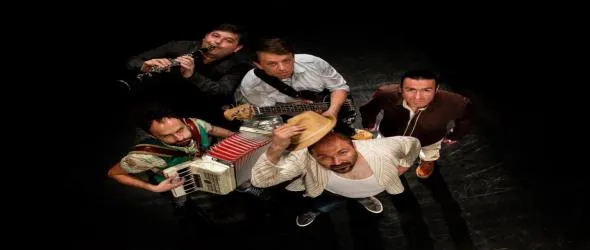 Симултантна целувка: македонската банда Foltin представя последния си албум с концерт в Sofia Live Club