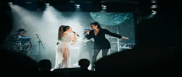 Криста представи албума си "У дома" с вълнуващ концерт