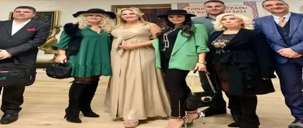 Примите Силвия Кацарова и Джина от Трамвай № 5 в прегръдките на професори и на консула на Йордания